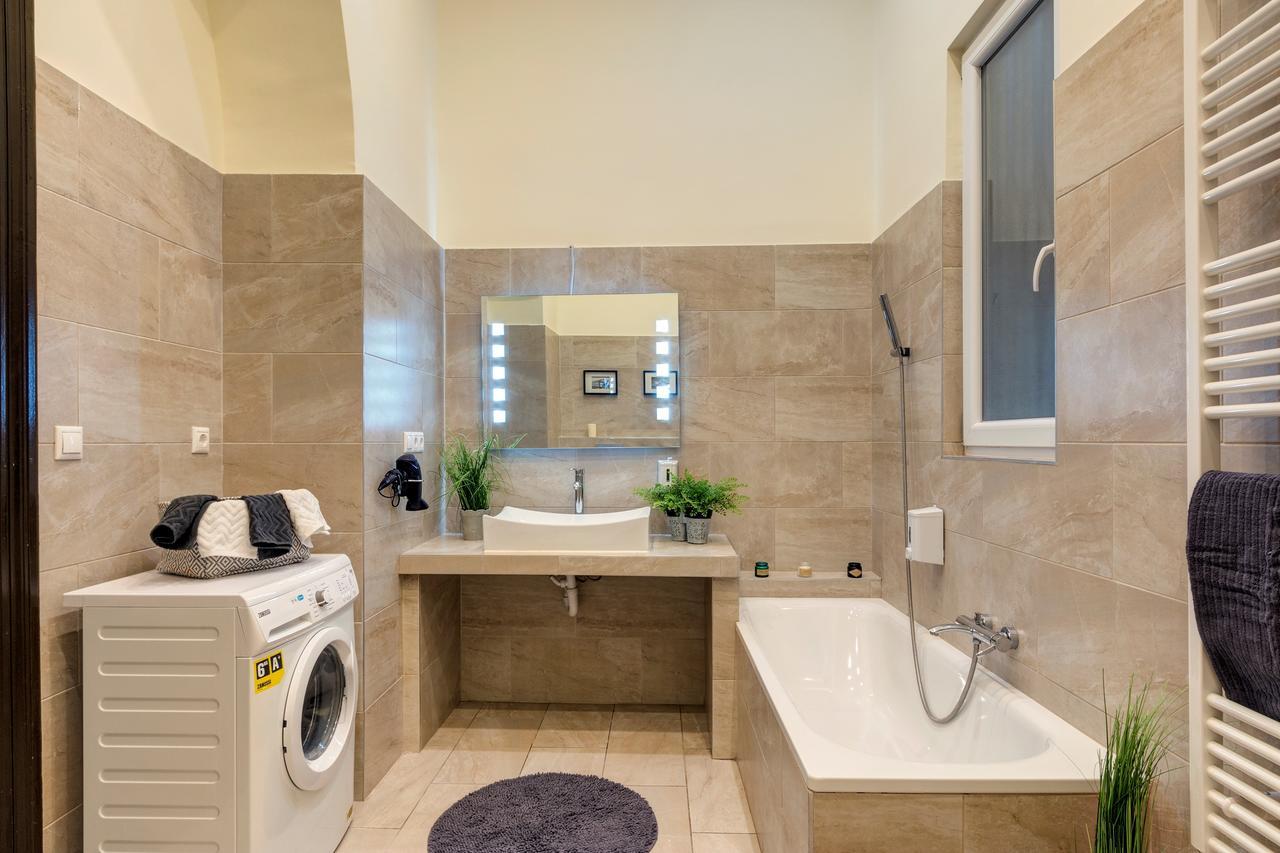 Real Apartments Klauzal ブダペスト エクステリア 写真